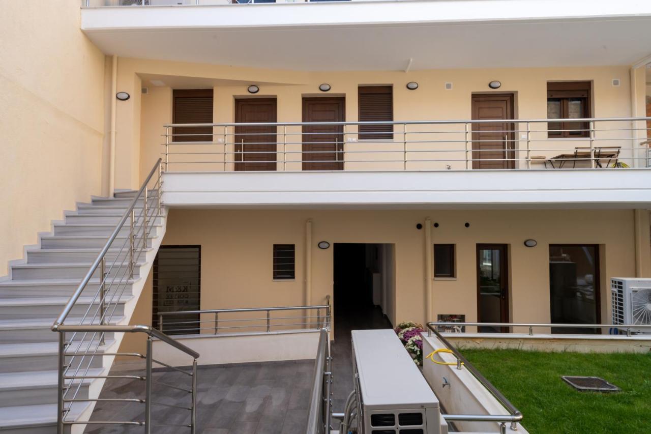 Comfy & Stylish Apt In Ioannina Lägenhet Exteriör bild